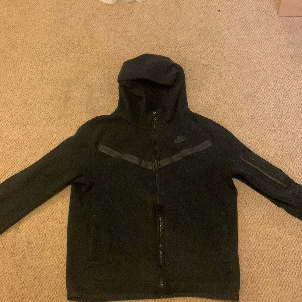 Boys XL Nike Tech Fleece
